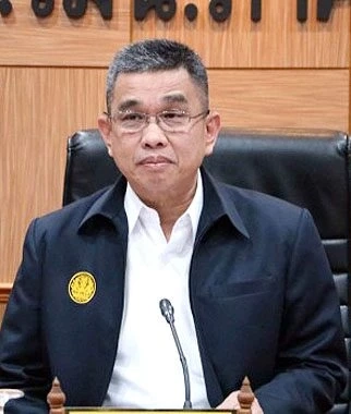 พล.อ.ชัยชาญ ช้างมงคล