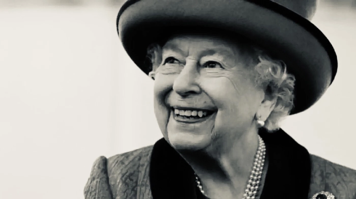  “ควีนเอลิซาเบธที่ 2” 