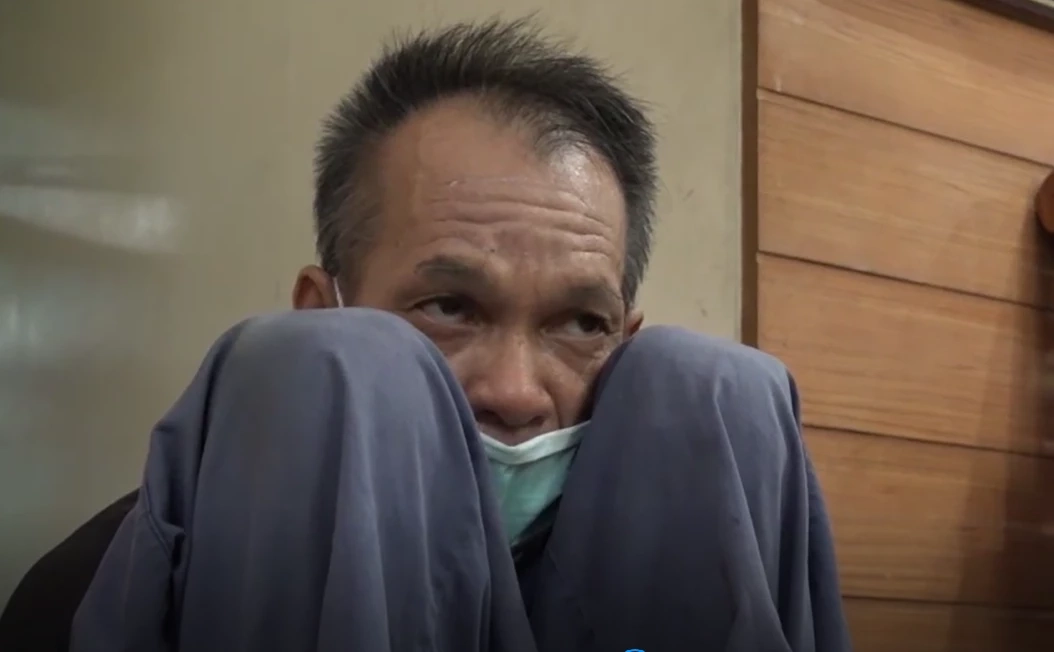 ส่งตัวกลับกัมพูชาแล้ว ลุงวีหลังพับ ขอทานข้ามชาติ ที่ฟาดรายได้เดือนละแสน