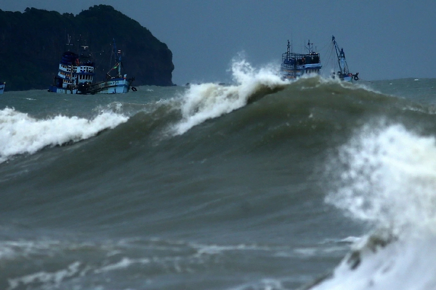 อุตุฯ แจ้งเตือน ฉบับที่ 1 "พายุโนรู" จ่อเข้าไทย ภาคเหนือ-อีสาน เตรียมรับมือ