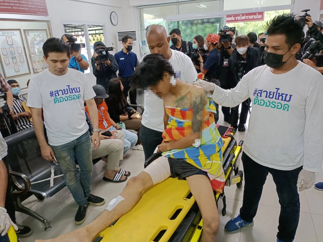 6 โจ๋ก๊วนรุมเด็ก 18 ปีมอบตัวตำรวจ ยันไม่ใช่ปมสถาบัน