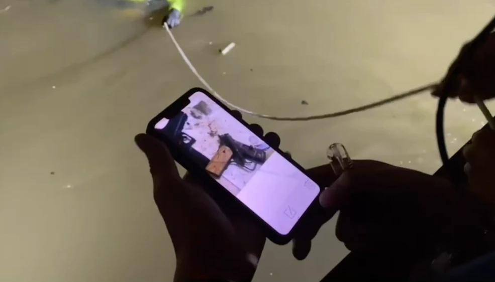 เจอแล้วปืนที่ใช้ยิง "น้องโชค" เพื่อนอ้างกระสุนลั่น ใช้รุ่นพี่นำไปทิ้งน้ำ