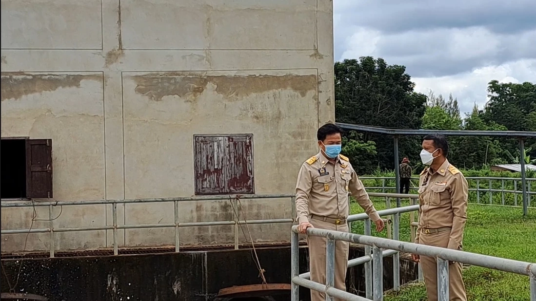 ผู้ว่าฯ มหาสารคาม ลงตรวจพื้นที่ติดตามสถานการณ์น้ำ