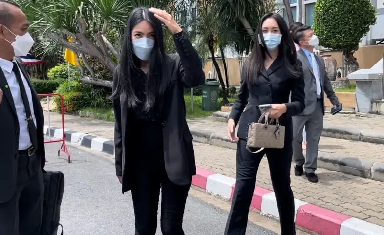 "แซน" จ่อปลดทนาย คดี "หนิง - จิน" เหตุเส้นไม่ใหญ่พอให้ ตร. ออกหมายเรียกคู่กรณี