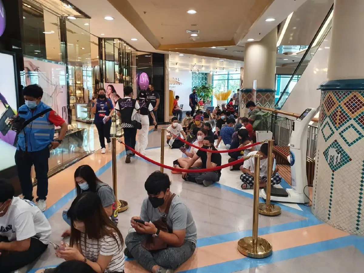 "คิงส์คัพ"กระแสดี ชาวเชียงใหม่ต่อคิวยาวเหยียดรอซื้อตั๋ว