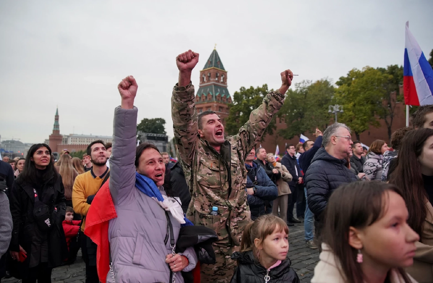 ปูตินลงนามผนวกดินแดน 4 แห่งในยูเครนเข้ากับรัสเซีย