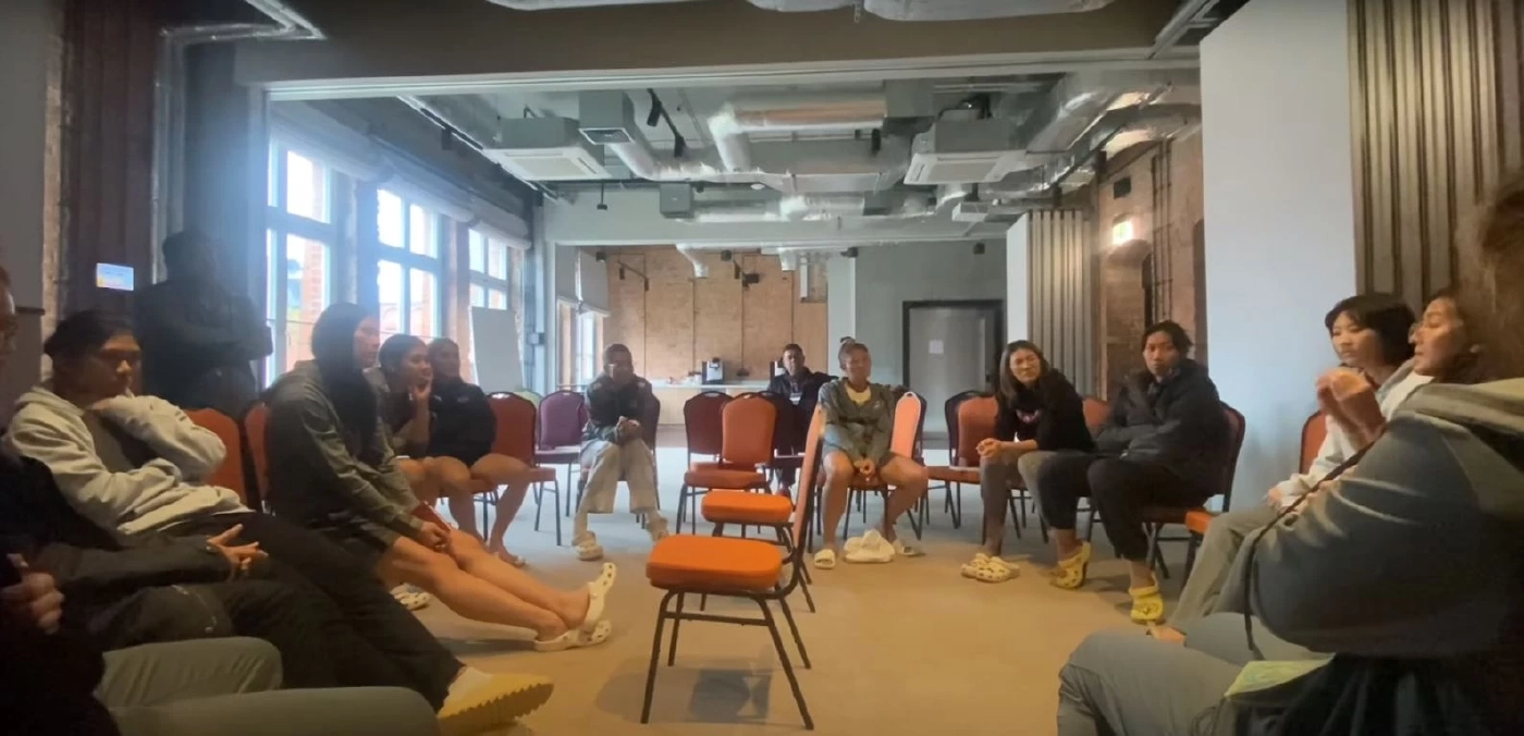 เปิดคลิป "วอลเลย์บอลสาวไทย" ล้อมวงเปิดใจ ก่อนคืนฟอร์มอัดโครเอเชีย-เกาหลีใต้