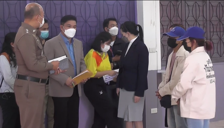 ตร.เพชรบูรณ์ เตรียมแจ้ง 2 ข้อหา นร.ชาย บุกล่วงละเมิด นร.หญิง บนหอพัก