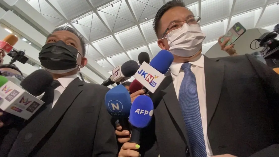 ตัวแทนสภาฯถึงศาลรธน.ร่วมฟังวินิจฉัยปมนายก 8 ปี