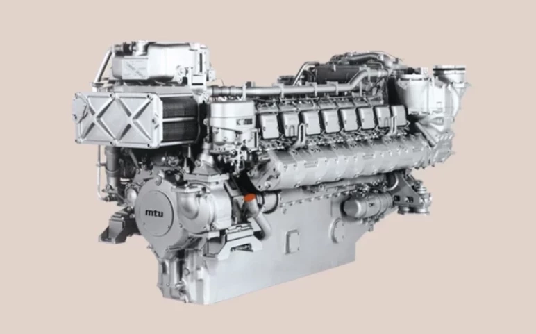เครื่องยนต์ MTU 396 ของเยอรมัน 