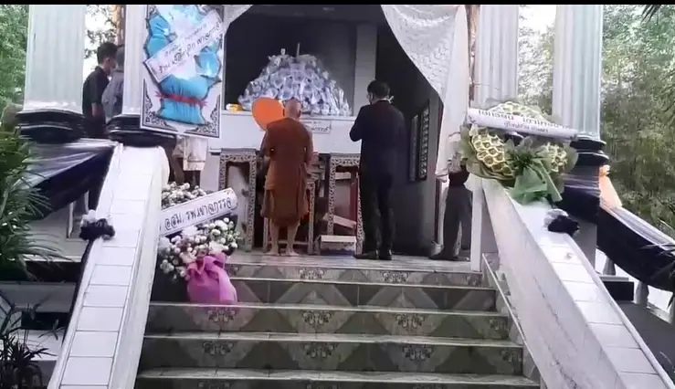 ภาพพิธีศพของผู้เสียชีวิต