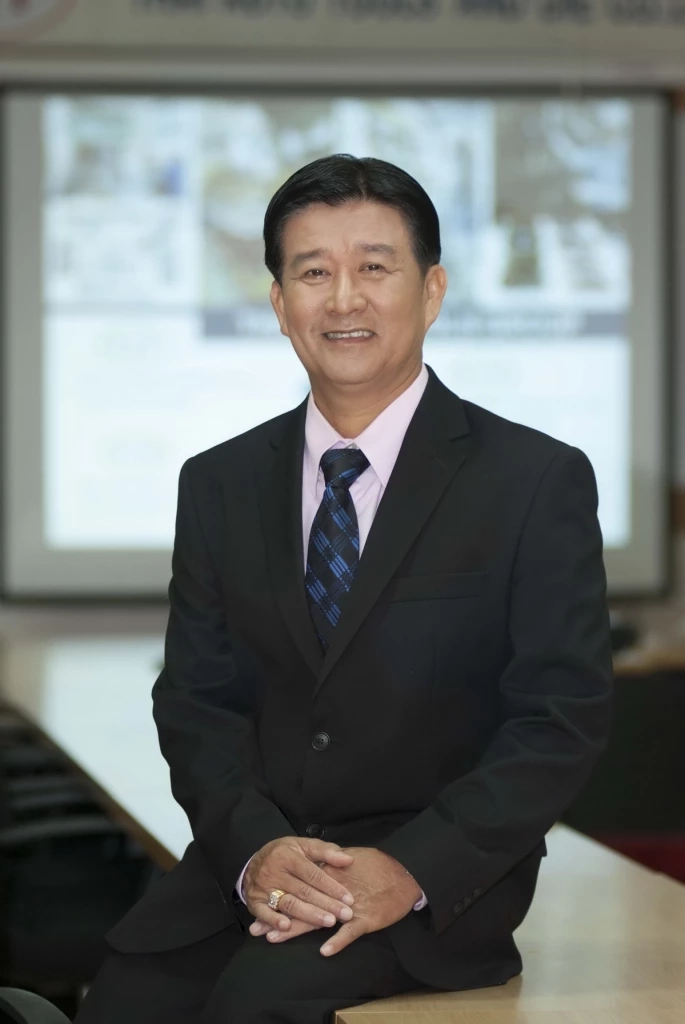 ดร. พยุง ศักดาสาวิตร ประธานกรรมการบริหาร กลุ่มบริษัท ไทย ออโต ทูลส์