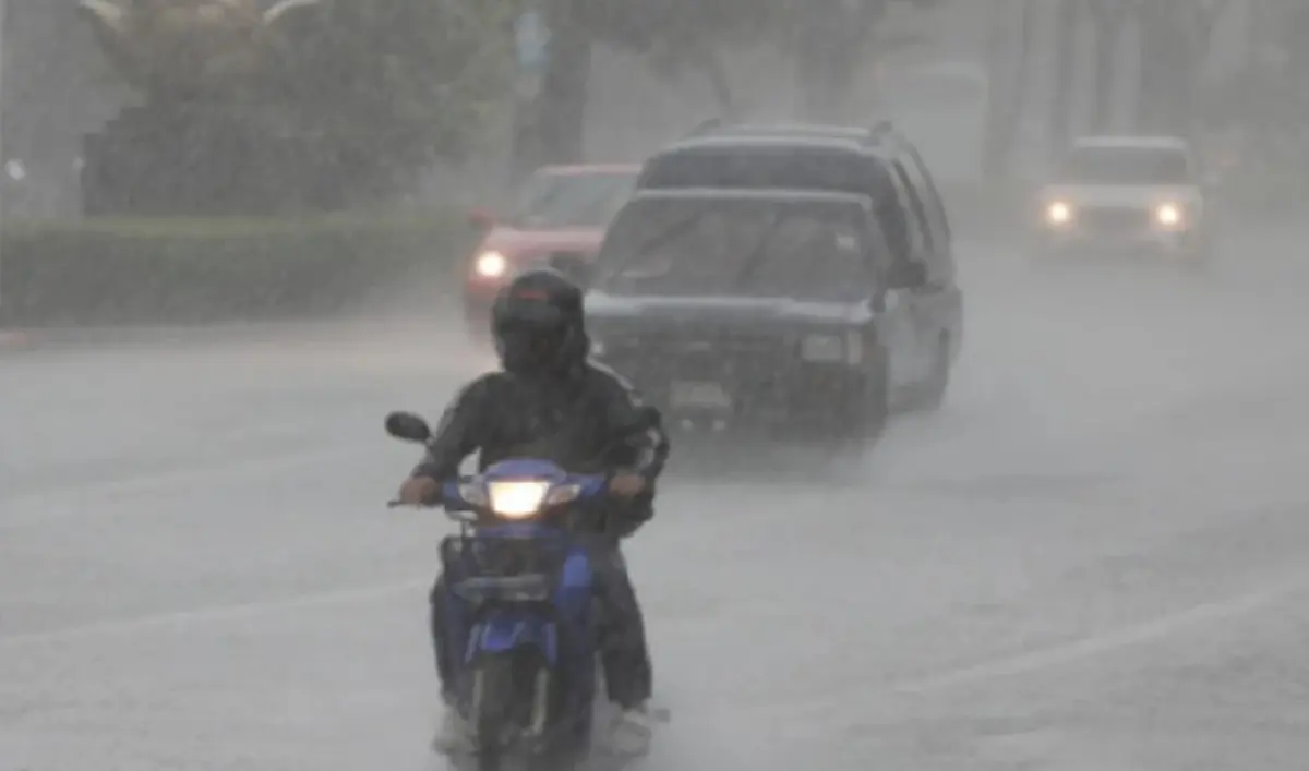 กทม. คาดการณ์ฝนตกวันนี้ พื้นที่ใด เขตไหนกันบ้าง เช็กด่วนเพื่อเตรียมรับมือ