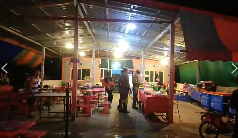 อดีตผัวเมาทะเลาะอดีตเมีย เจ้าของร้านหมูกระทะ ก่อนรัวยิงเสียชีวิตคาร้าน