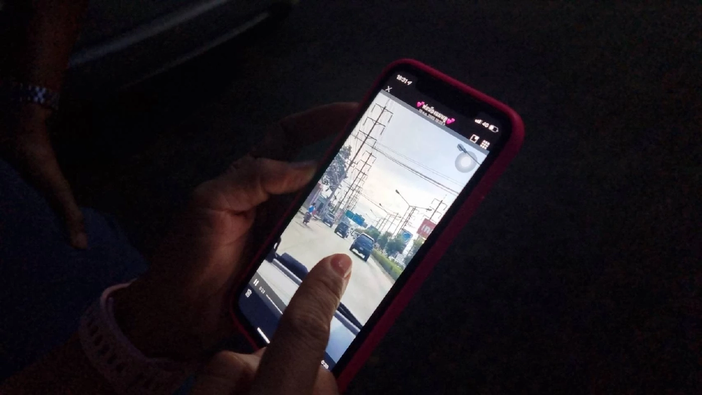 เปิดตำนาน “ป้าบริโอ้ฟ้า” ขาใหญ่บนถนน ใครขวางเจอปาดกลับแถมด่าซ้ำ  (มีคลิป)