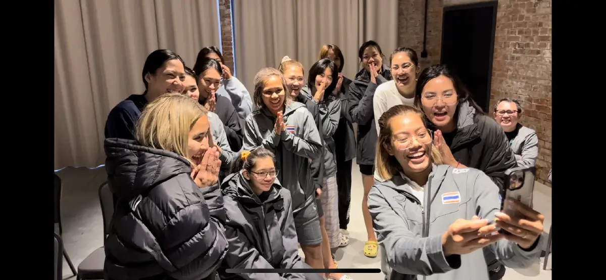 "บิ๊กป้อม" วิดีโอคอล ให้กำลังใจ นักตบลูกยางสาวไทย เอาชนะ เกาหลีใต้ เย็นนี้