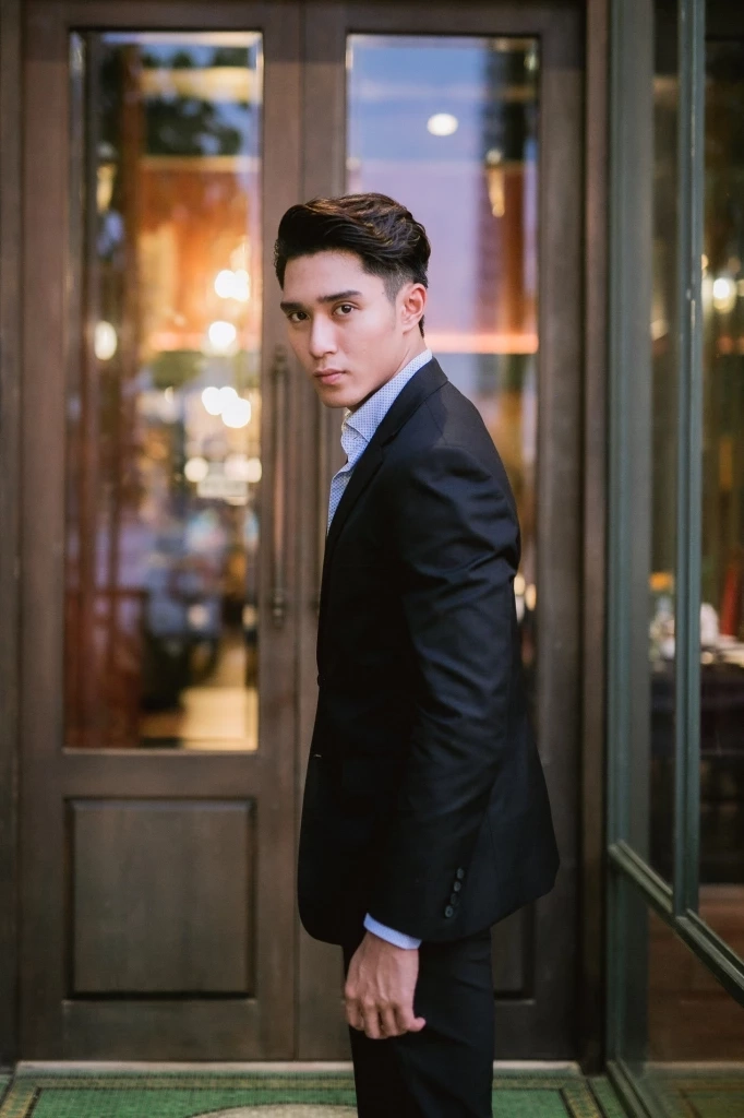 'ชาลอต โทณวณิก' จัดใหญ่คืนมงลง เซเลบระดับเอลิสต์ตบเท้าร่วมงานแน่น