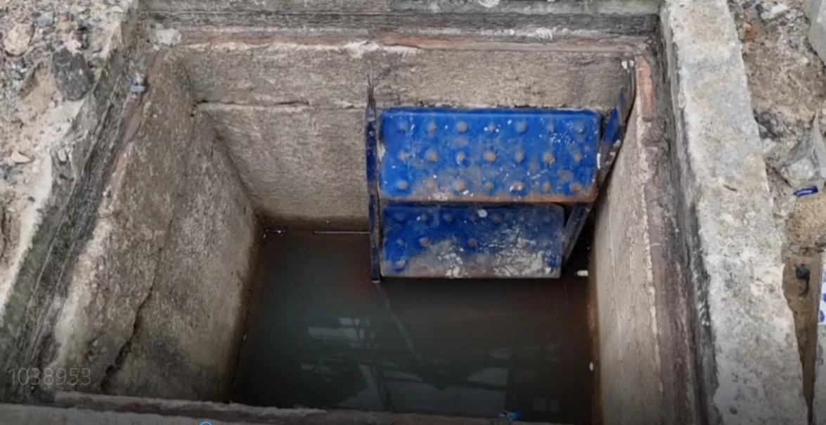 สั่งด่วน “ผู้ว่าฯนนท์” ขีดเส้นตายรถไฟฟ้าสีชมพู  น้ำท่วมต้องลดก่อนเที่ยงคืน