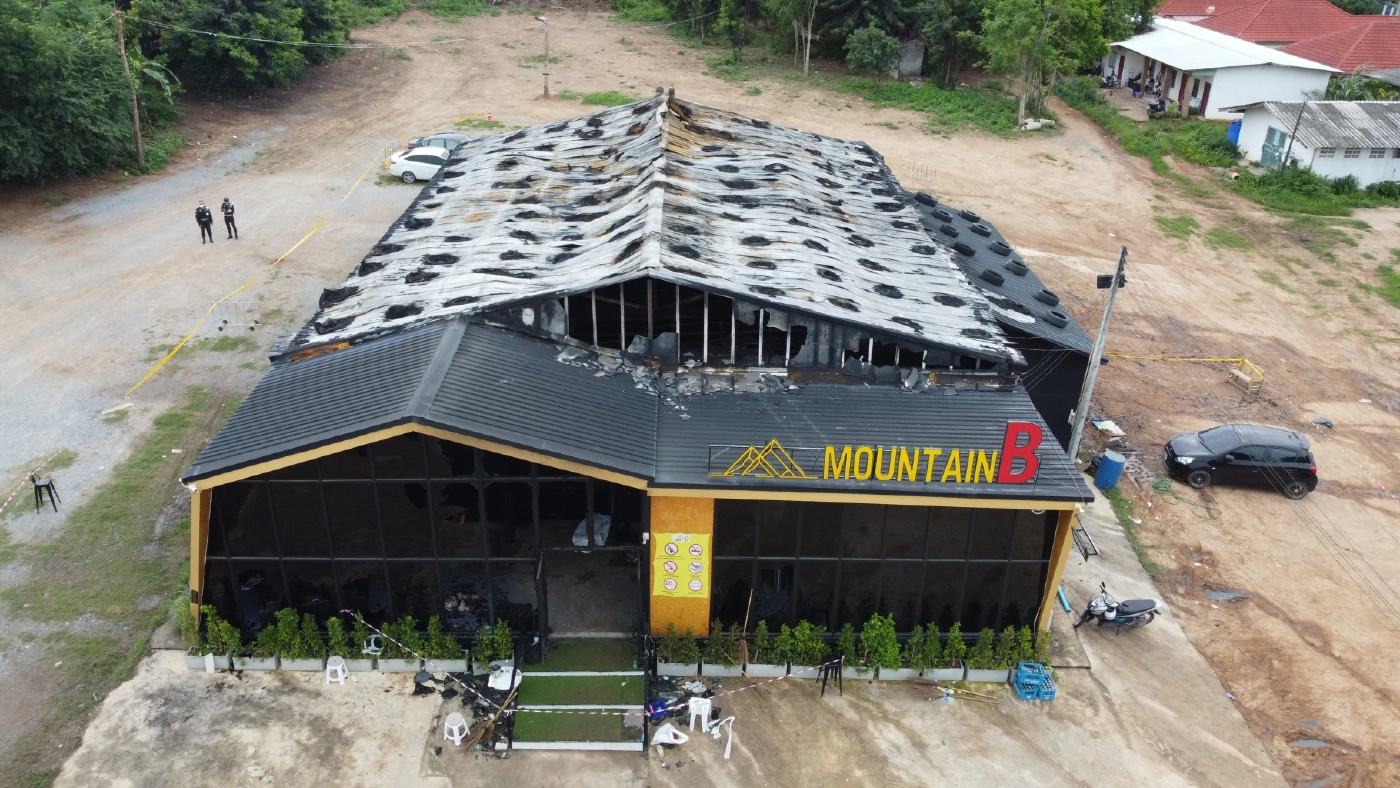 ไฟไหม้ผับดัง เมาท์เทน บี ล่าสุด "ทหารหนุ่มยศเรือโท" เสียชีวิตเพิ่มเป็นรายที่ 23