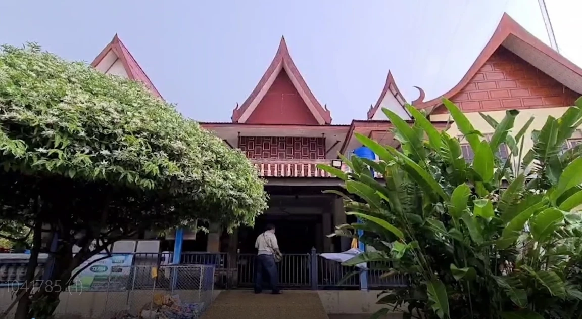 ผ้าเหลืองร้อน  “เจ้าอาวาสวัดดัง” ชิงสึกหนีคลิปฉาวมั่วสีกา อ้างปัญหาสุขภาพ