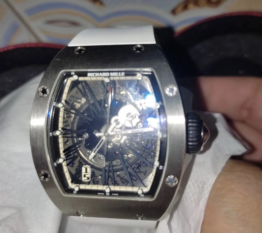 โจรในคราบพลเมืองดี