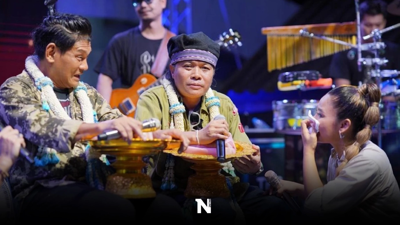 "ตั๊กแตน ชลดา" ทำอึ้งกลางคอนเสิร์ต มอบเงิน 2 ล้าน เซอร์ไพรส์ 2 ครูเพลง