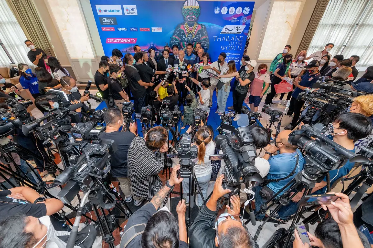 เปิดตัวโทรฟี่ "ThaiGP" พร้อมชวนร่วมนับถอยหลังสู่ศึกโมโตจีพีที่บุรีรัมย์