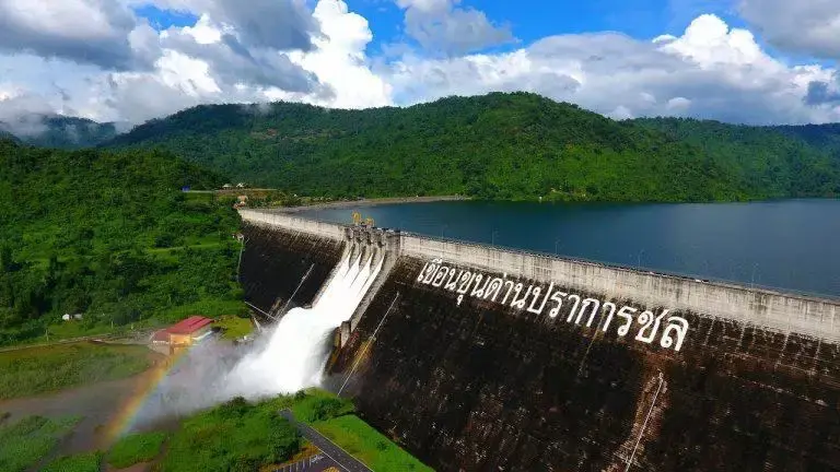 เขื่อนขุนด่านปราการชล