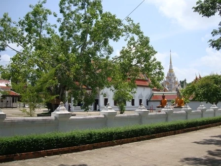 วัดพระบรมธาตุไชยา  จ.สุราษฎร์ธานี 