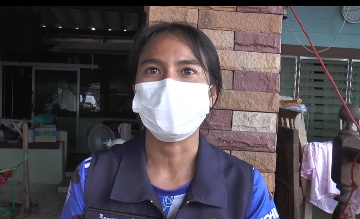 นางสาววิภาพร สากำปัง ผู้ใหญ่บ้าน