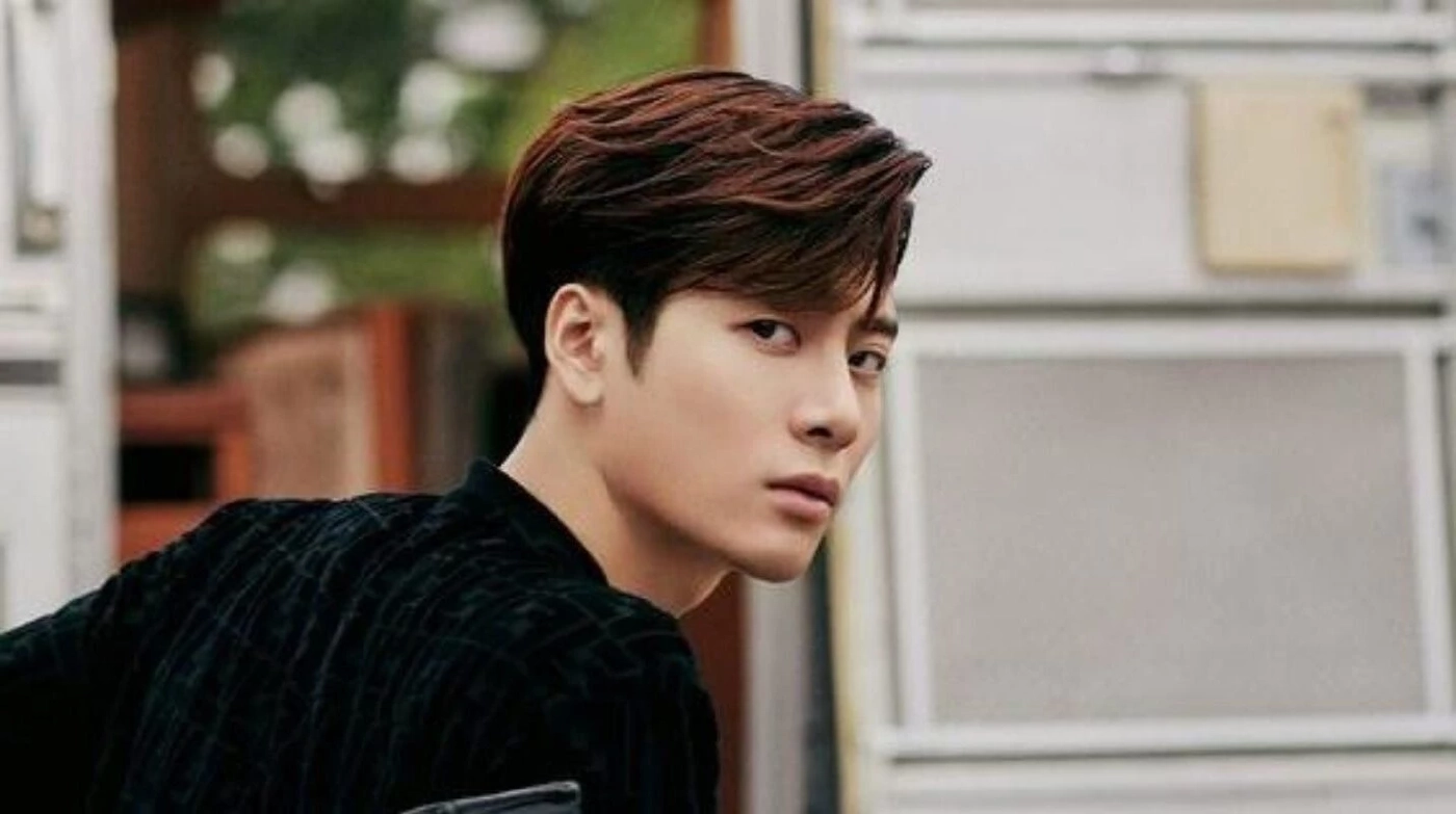 จัดเต็มข้อ!! "แจ็คสัน หวัง"  ปล่อยMV เพลงใหม่ "Blue"  พร้อมอัลบั้มเต็ม