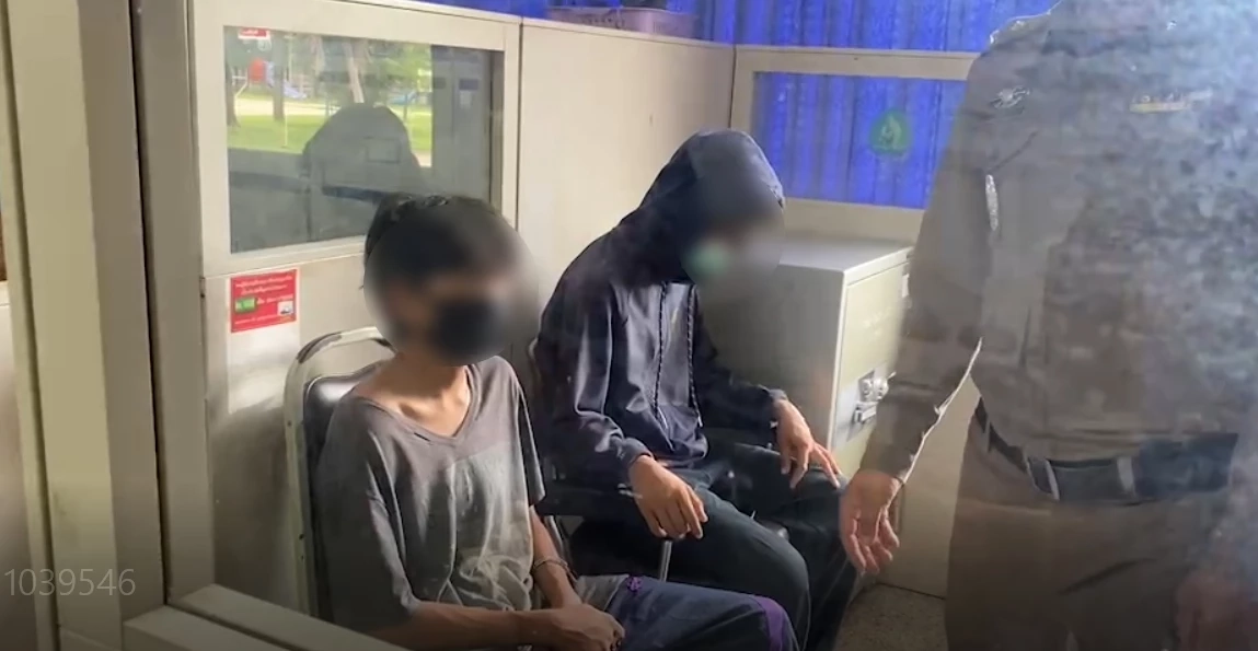 แก๊งโจ๋แค้นคู่อริ ทำลายป้ายวัดถ่ายคลิปเย้ย โซเชียลเดือดแห่ประณาม (มีคลิป)