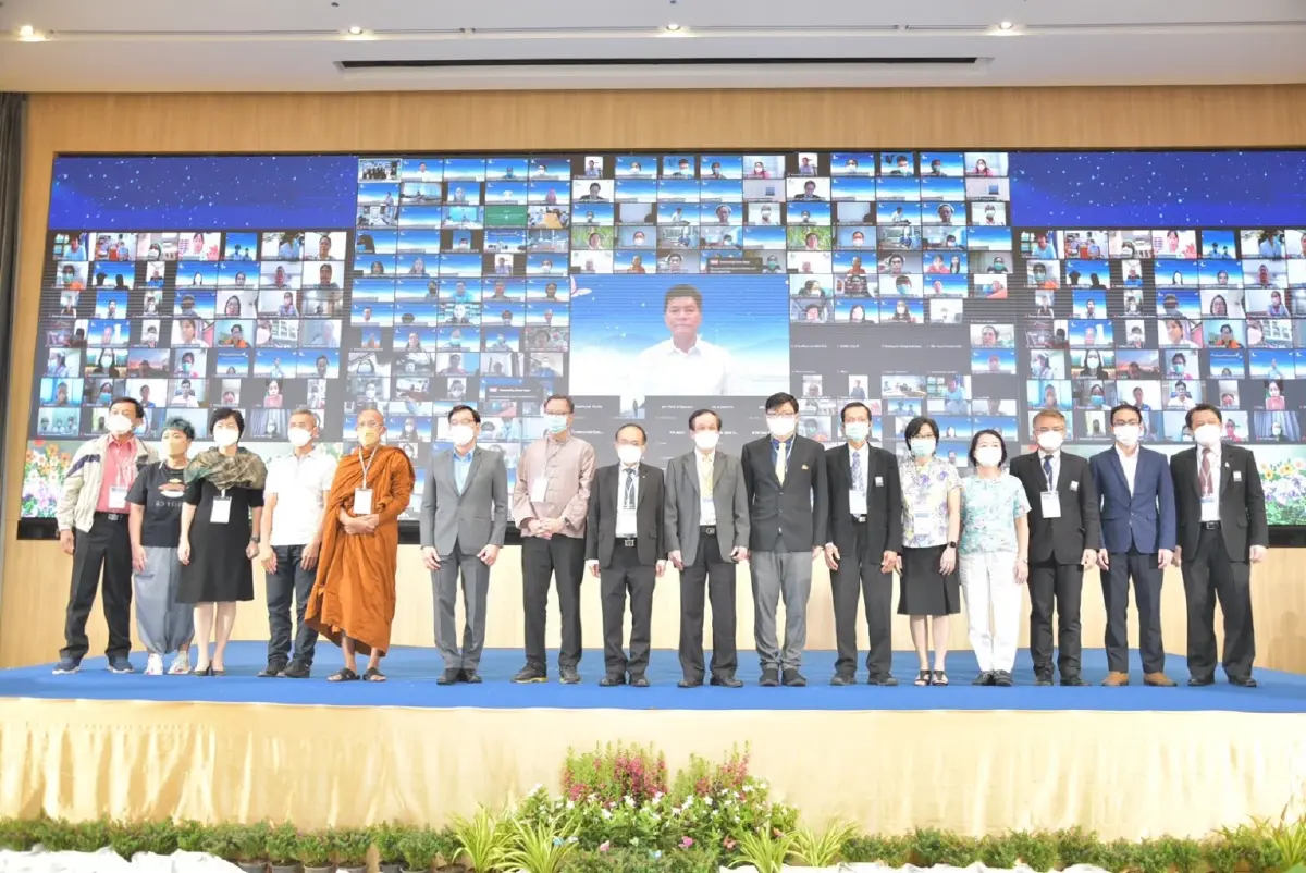 "สาธิต" เผยไทยเข้าสู่สังคมสูงวัยเต็มรูปแบบ ระบุอีก 9 ปี แตะระดับสุดยอด