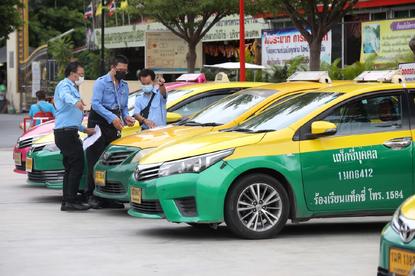 จ่อปรับขึ้นค่า"แท็กซี่"เริ่มต้น 45 บ. สนามบินปรับเซอร์วิสชาร์จเป็น 75-95 บ.