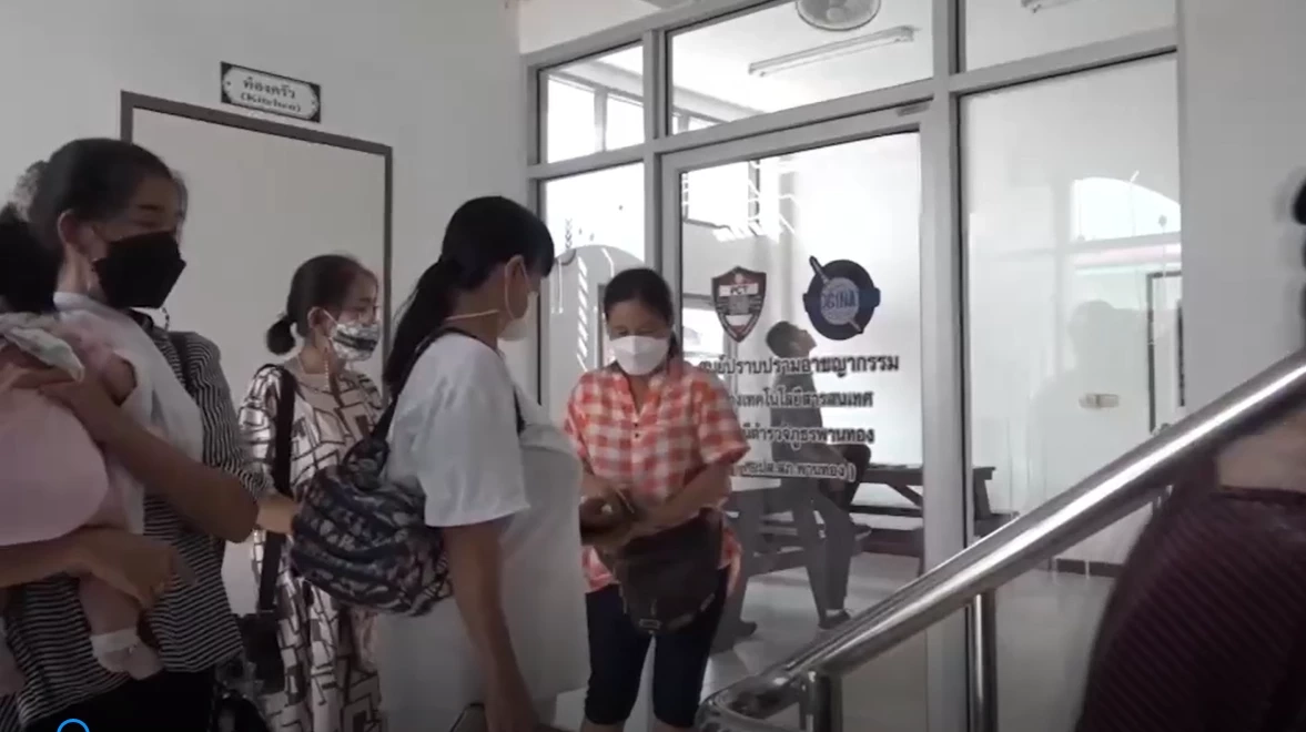 ย้ายร่าง "น้องจีฮุน" ไปนิติเวช​ รพ.ธรรมศาสตร์รังสิต​ พ่อแม่ยังรอผลชันสูตร