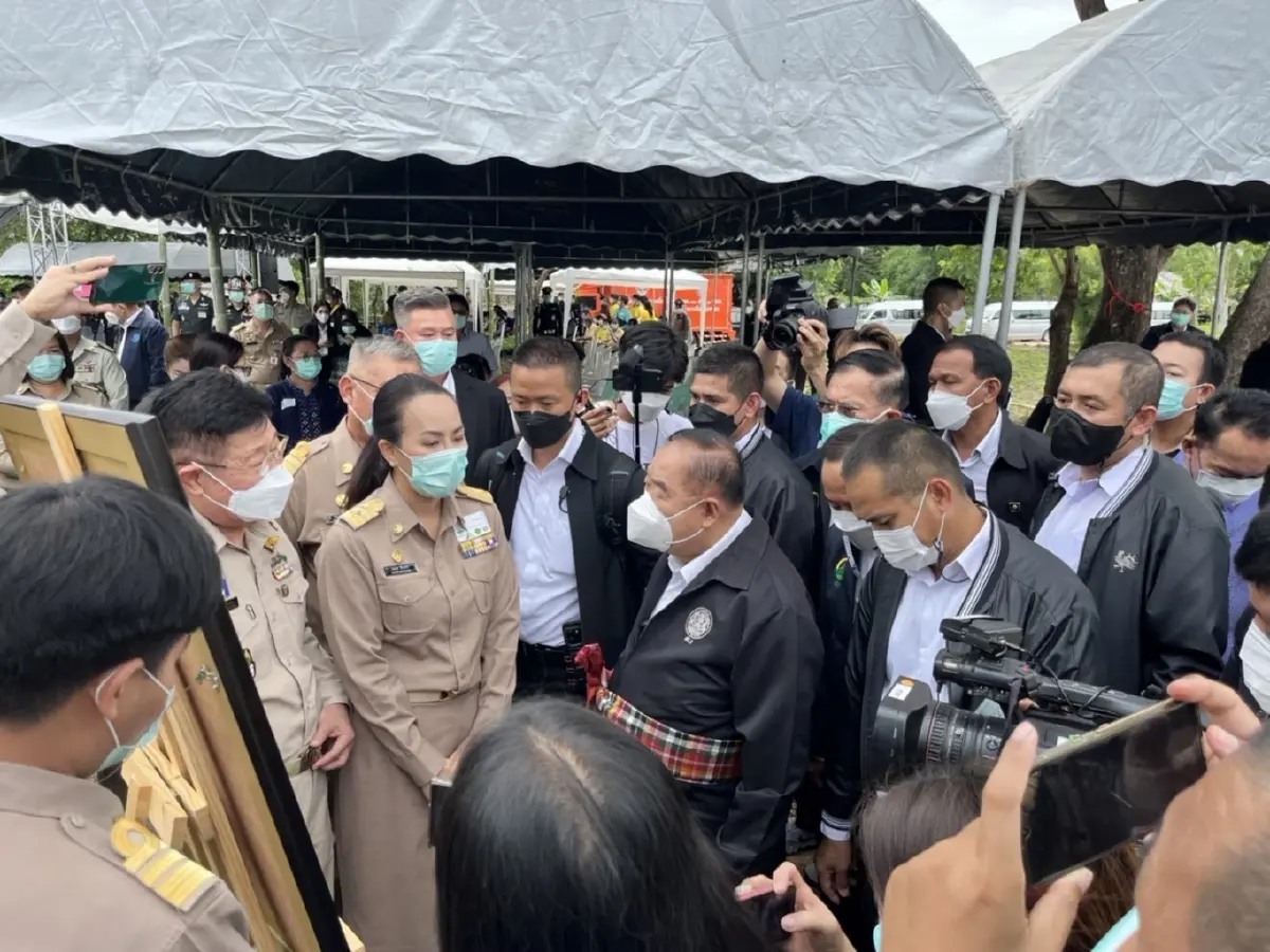 ชาวแม่สอดขอ"บิ๊กป้อม"สร้างอุทยานเรียนรู้-อุตสาหกรรมไมซ์ดันจีดีพีไทยโต