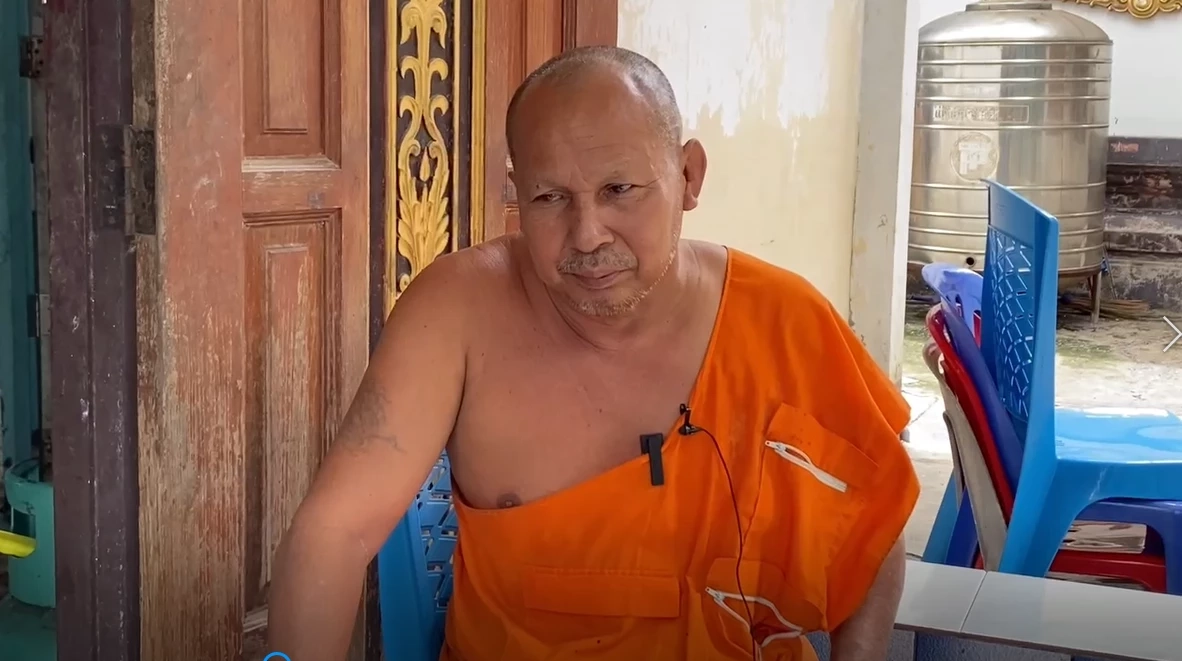 พระคำนึง นิมมะโล พระลูกวัด วัดลาดปลาดุก ซึ่งเป็นผู้ที่ดูแลน้องต้า 