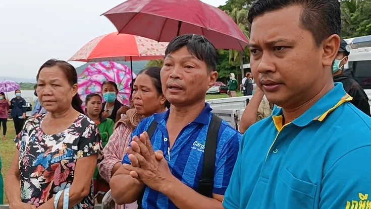 ครอบครัวผู้สูญหายกลางเขื่อนมูลบน