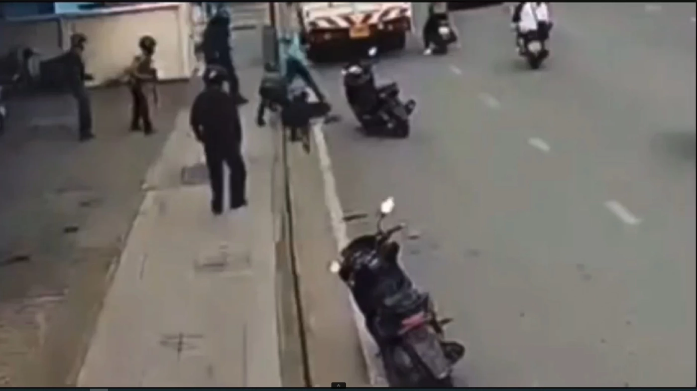 6 โจ๋ก๊วนรุมเด็ก 18 ปีมอบตัวตำรวจ ยันไม่ใช่ปมสถาบัน