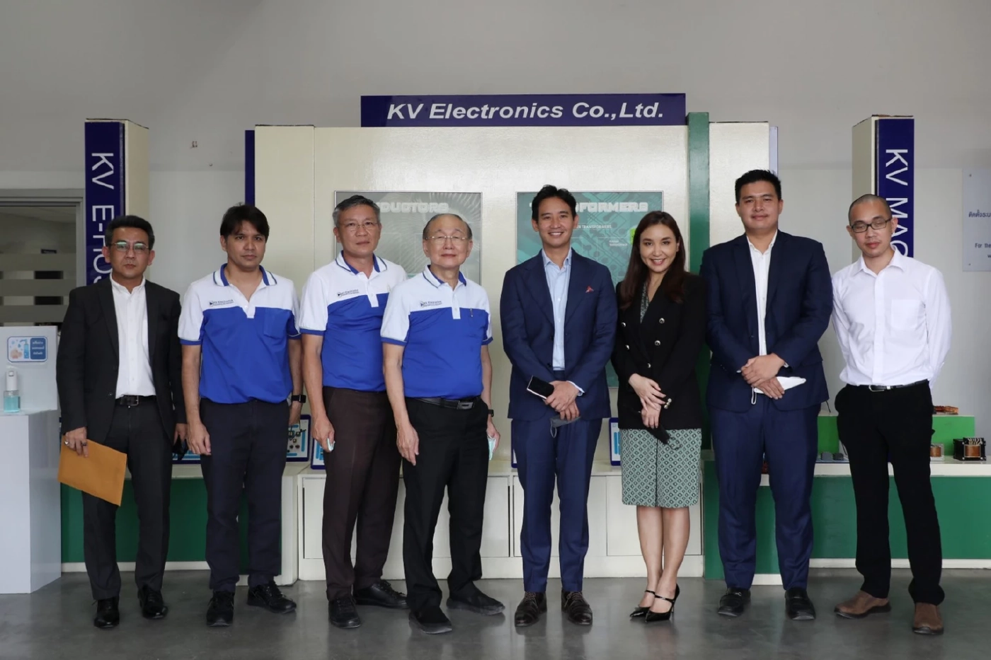 "ก้าวไกล"หารือกลุ่มไฟฟ้าฯเพื่อผลักดันอุตสาหกรรมอิเล็กทรอนิกส์