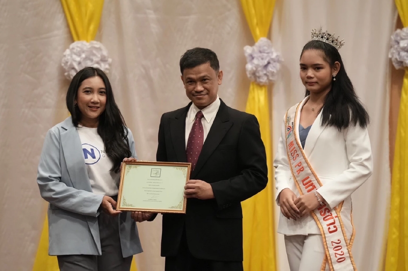 “อโนทัย สกุลทอง” ผู้สื่อข่าวเนชั่นทีวี คว้ารางวัลนักข่าวยอดเยี่ยม ปี 64-65