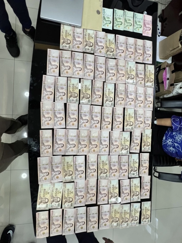 รวบคาโต๊ะทำงานเจ้าหน้าที่วัฒนธรรม จ.อยุธยา ทุจริตงบบวงสรวงเทวดา