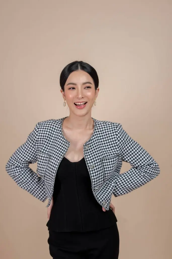 “อาย วราไพรินทร์” หวั่นมาเฟียหมื่นล้านขู่ ปมเปิดปากเป็นเหยื่อ Forex-3d