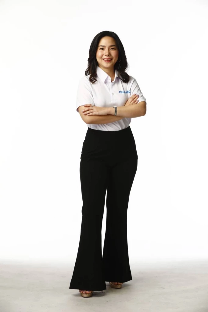 นางสาวพัชรนันท์ โกศลสมบัตินนท์ (คุณแก้ม) กลุ่มคนรุ่นใหม่ สังกัดสร้างอนาคตไทย 