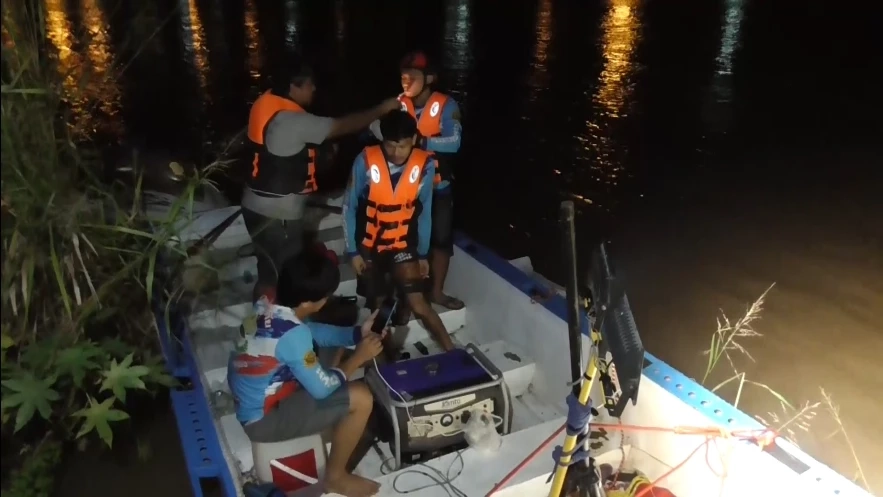 ทีมกู้ภัยที่ทำงานกันร่วม 30 ชม.จนพบ "น้องบิ๊ก"