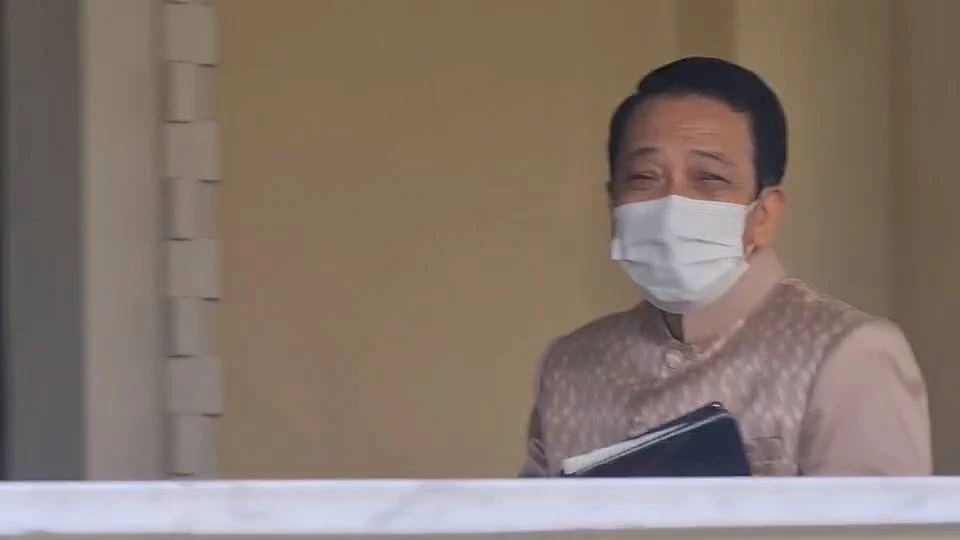 พลตรีวิระ​ โรจนวาศ​ ที่ปรึกษานายกรัฐมนตรีและทีมกฎหมาย​