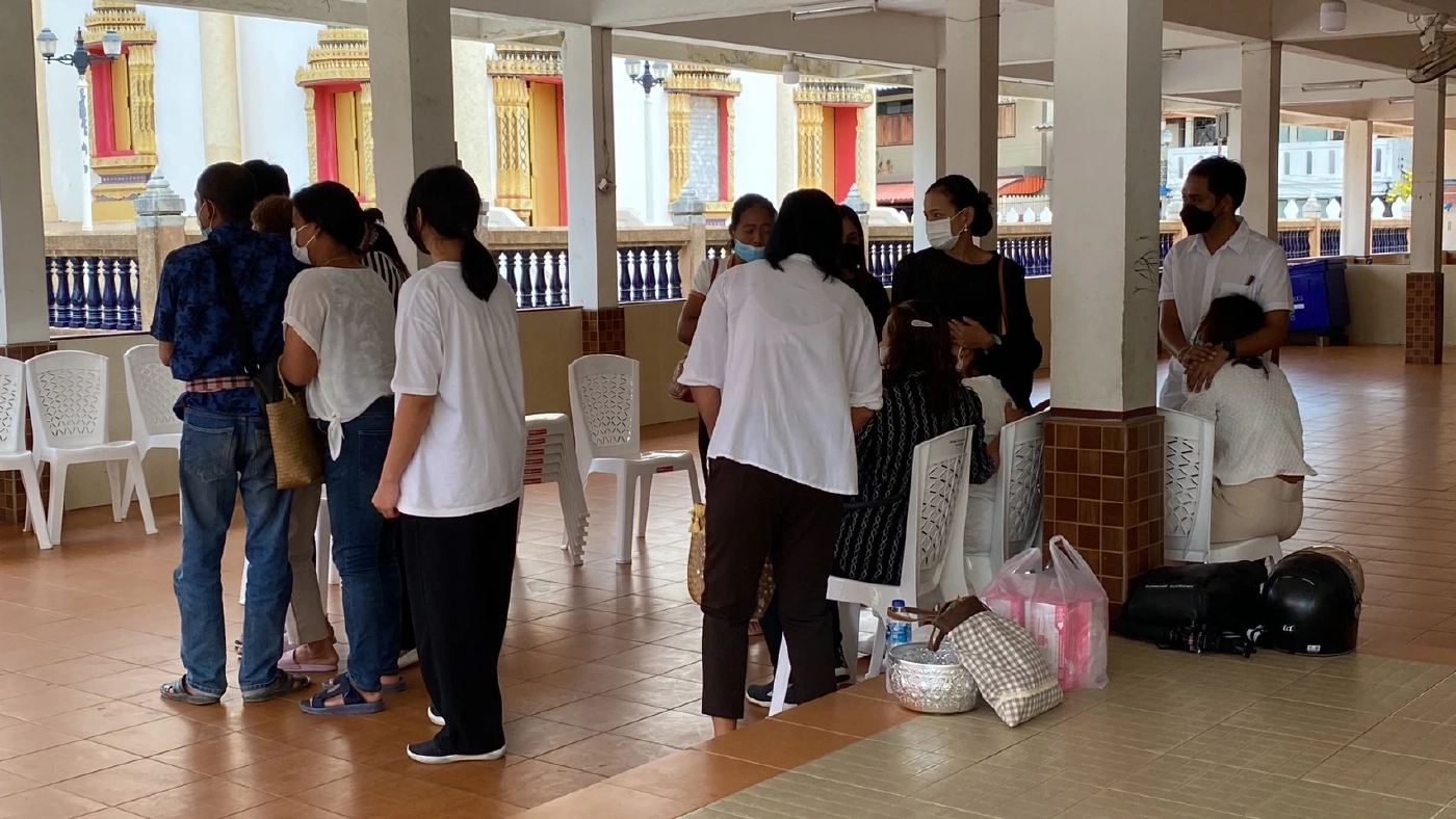 แม่ร่ำไห้ปิ่มใจจะขาด รับศพ "น้องหยก" เหยื่อรายที่ 3 ปาเจโร่กลับรถตัดหน้า