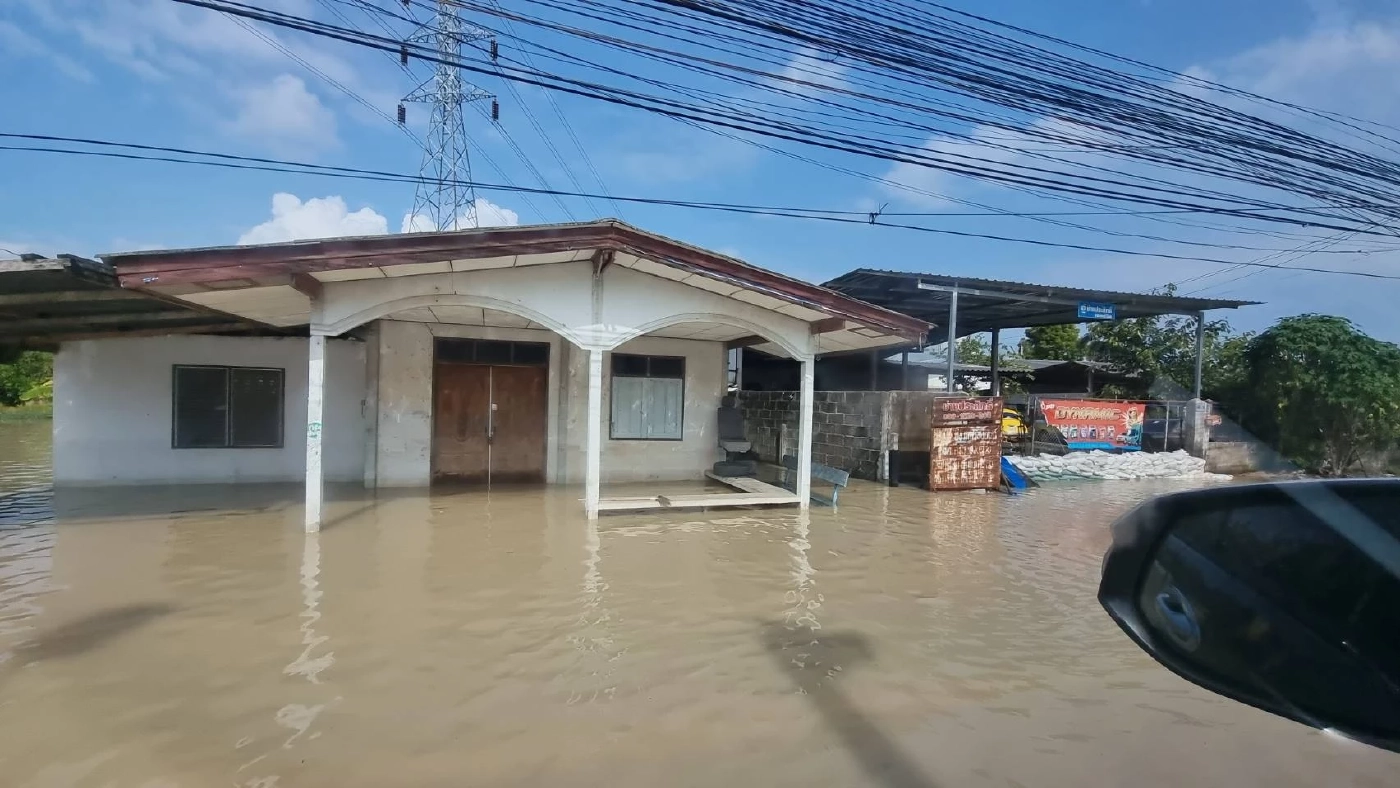 สุดเศร้า “ต.ทับมา” จ.ระยอง น้ำท่วมซ้ำ เผยล่าสุดระดับน้ำสูง 2 เมตร