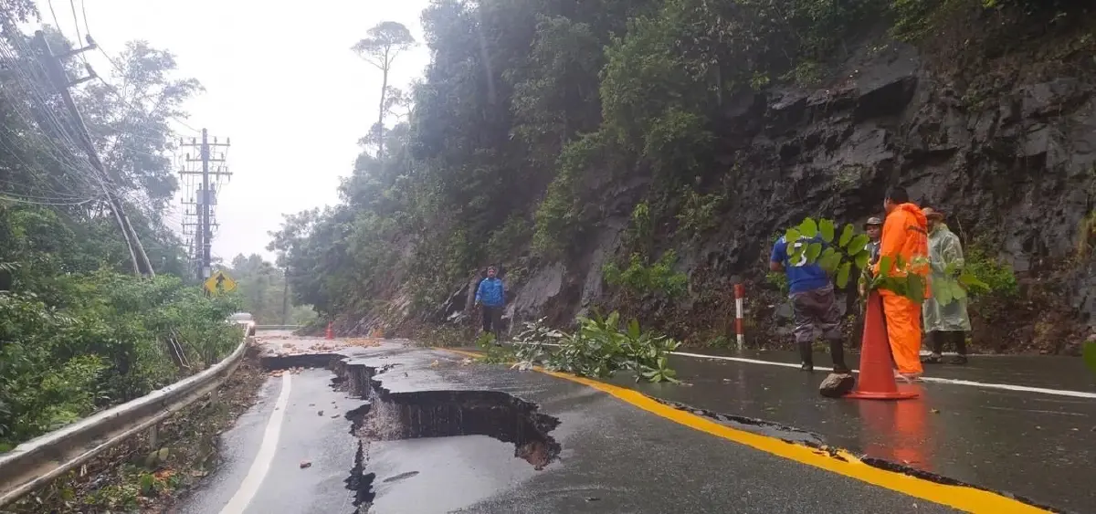 วิกฤติ! เตรียมอพยพชาวบ้าน"เกาะช้าง"หนีจุดเสี่ยง ฝนสะสมเกิน 300 มม.