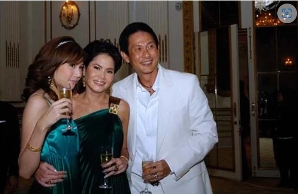 นายจุตินันท์ ภิรมย์ภักดี และลูกสาว "ตั้๊น จิตภัสร์ กฤดากร" 